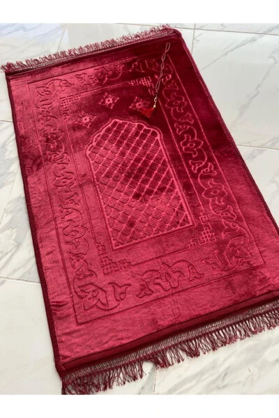 Gift set with plush prayer rug and tasbih, soft, non-slip base. - AYHANHOME