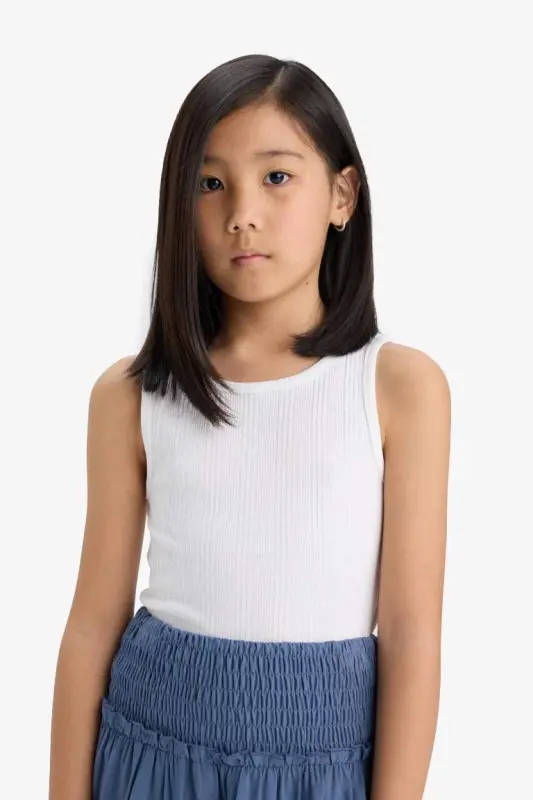 Girls' Basic White Athletic Tank Top with Bicycle Neck - 5