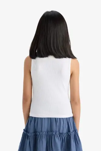 Girls' Basic White Athletic Tank Top with Bicycle Neck - 8