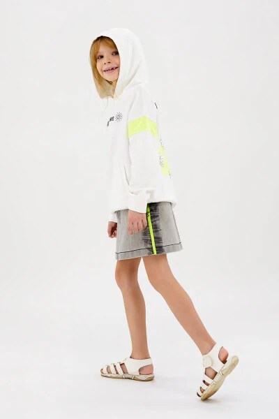 Girls' Crew Neck Detailed Hoodie Ecru Sweatshirt - PANÇO