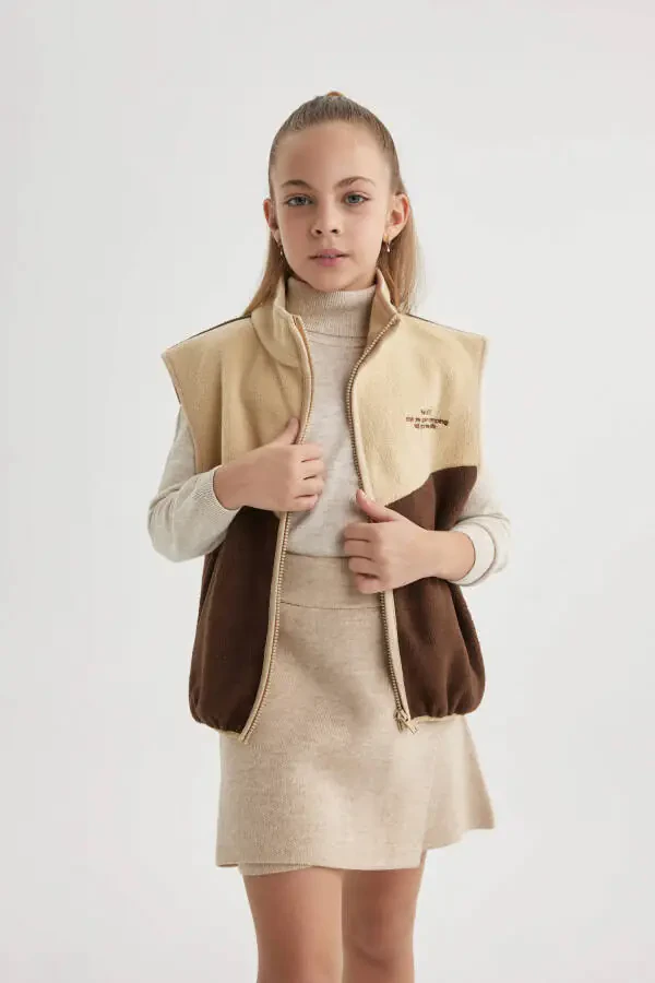 Girls Half Fisherman Neck Plush Hoodie Coffee - 24