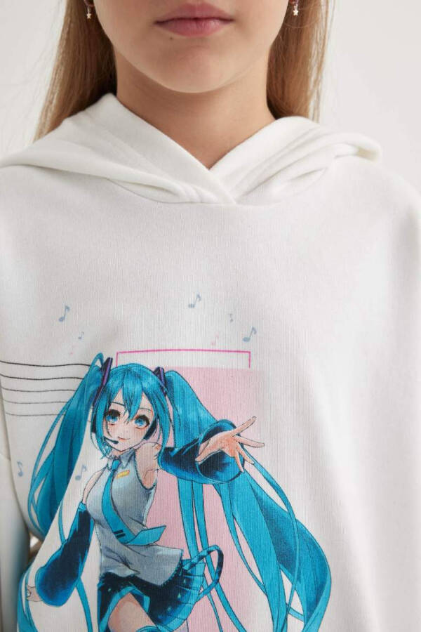 Girls Hatsune Miku Oversized Loose Hooded Sweatshirt Ecru - 5