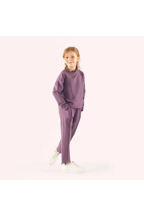 Girl's Purple Sweatshirt - 2