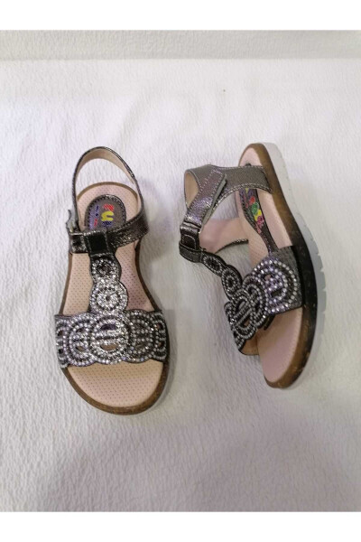 Girls' Sandal with Platinum Stones - 4