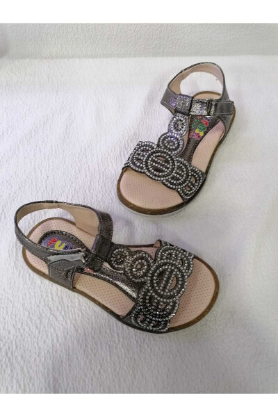 Girls' Sandal with Platinum Stones - 5