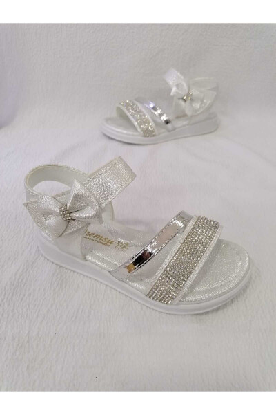 Girls' Sandals with Stone Bottom and Padded Insole - 3