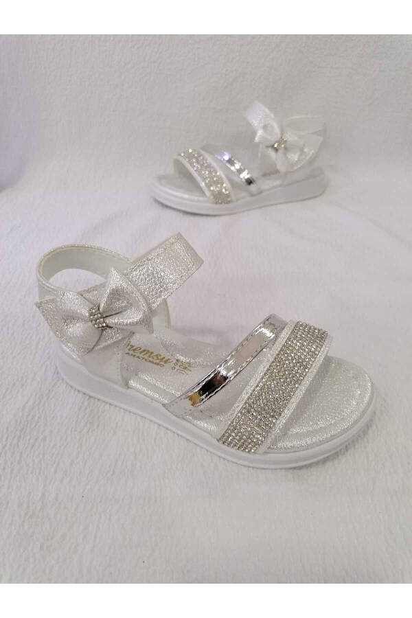 Girls' Sandals with Stone Bottom and Padded Insole - 3