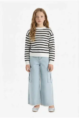 Girl's Standard Fit Crew Neck Sweater C6903A824AU - DEFACTO (1)