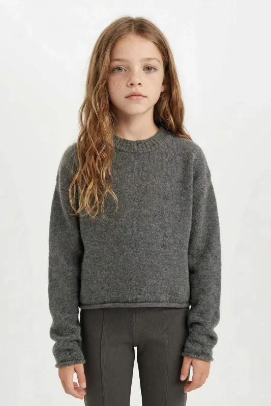 Girls' Standard Fit Crew Neck Sweater C6908A824AU - 3