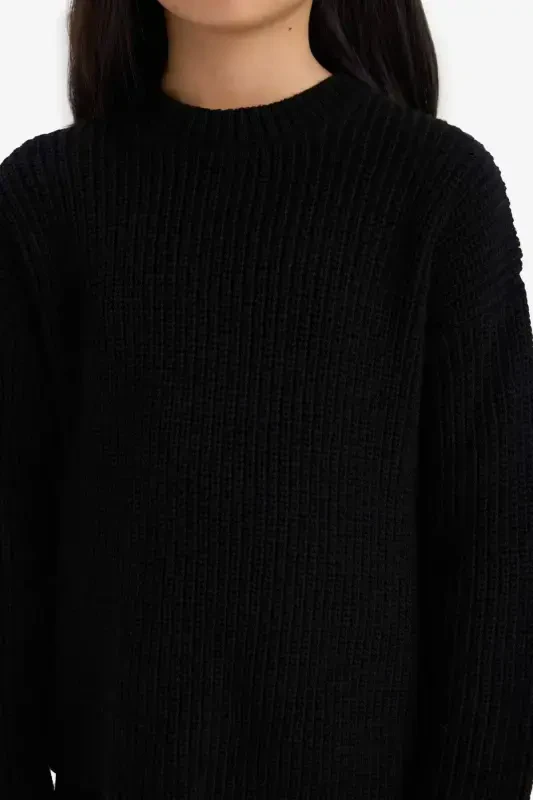 Girl's Standard Fit Crew Neck Sweater C6909A824AU - 4