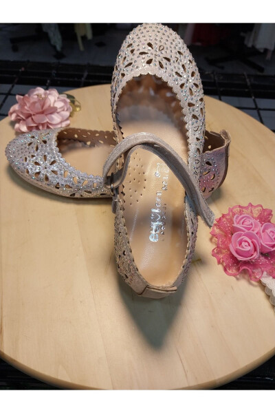 Girls' Stone-Embellished Ballerinas - 1