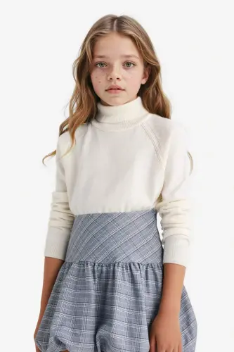 Girl's Turtleneck Sweater R1953a623wn-Ecru - 4