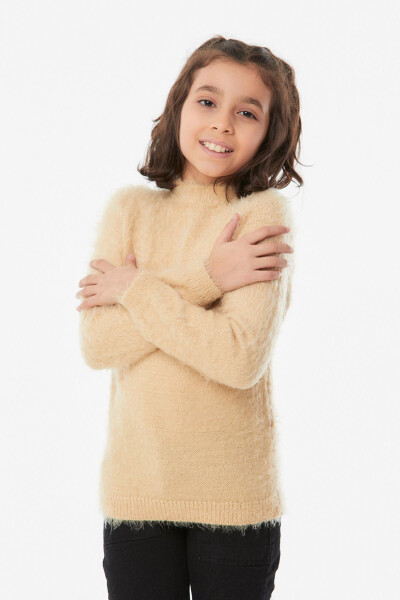 Girls' turtleneck sweater with a beard - 2