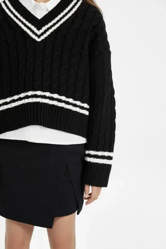 Girl's V-Neck Cable Knit Sweater Black - 3