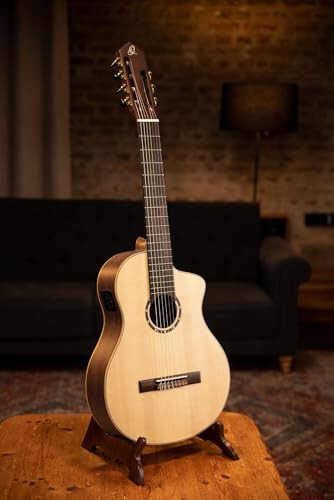 Гитара классическая Ortega Guitars Family Series Pro 7-String Solid Top Acoustic-Electric Nylon с сумкой, правая, полноразмерная (RCE133-7) - 2