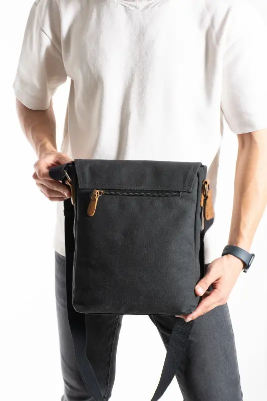 GK62 CANVAS MESSENGER BAG MULTI-COMPARTMENT UNIVERSITY DAILY BAG MACBOOK TABLET BAG BLACK - 5