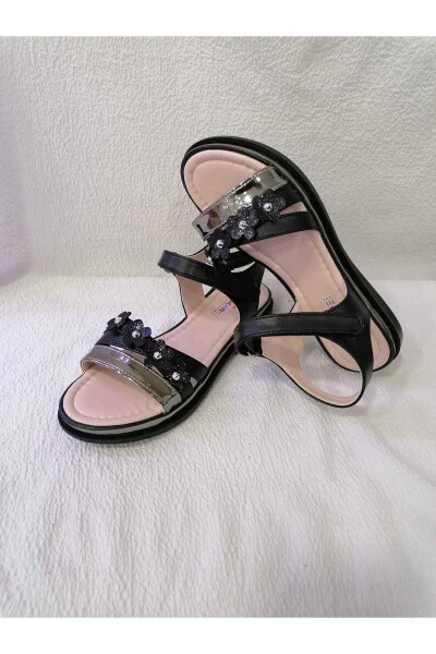 Glittery Flower Padded Sole Girl Sandals - 3