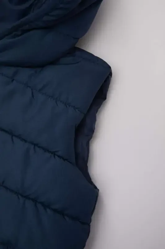 Go'daklar uchun suv o'tkazmaydigan havo bilan to'ldiriladigan qutqaruviy jilet - 6