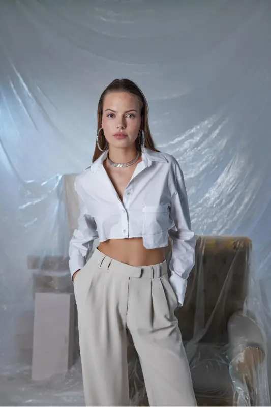 Göğüs Cepli Crop Gömlek Beyaz-Beyaz - 2