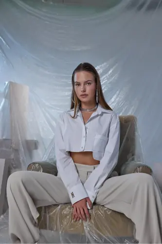 Göğüs Cepli Crop Gömlek Beyaz-Beyaz - 1