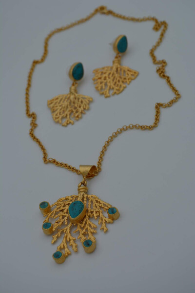 Gold Plated Turquoise Stone Women's Necklace - 1