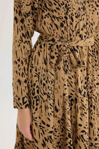 Gömlek Yaka Leopar Desenli Uzun Kollu Kuşaklı Midi Elbise-Kahve - 3