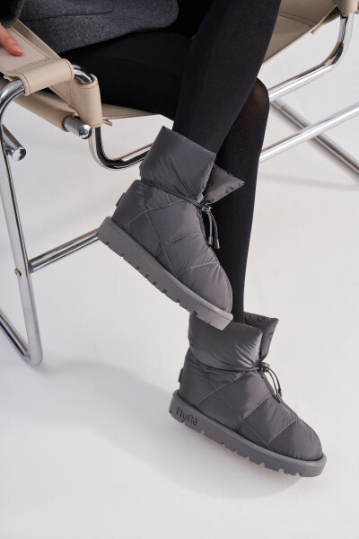 Gʻoz patli Unisex etik Metallıc Seriyasi Sonıc Sılver-G - FLUFIE