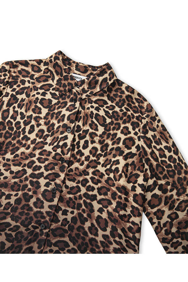 Gradient rangli o'tishli leopard naqshli ko'ylak - 4