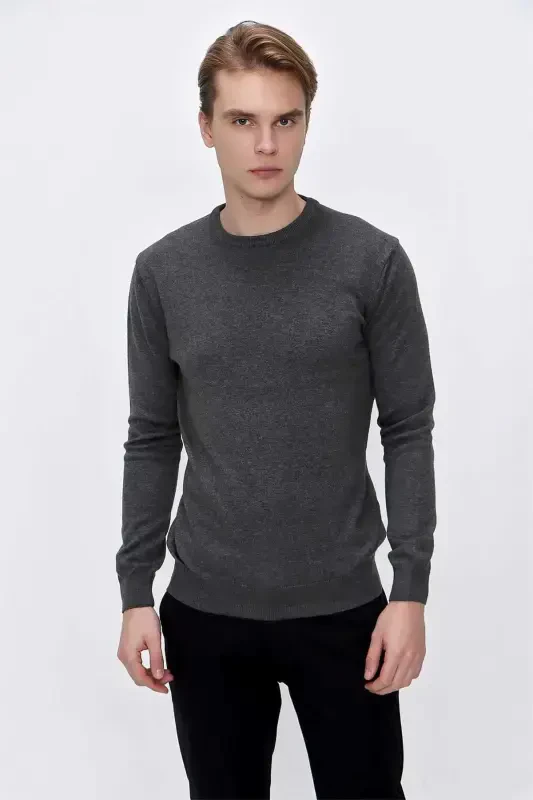 Gray Basic Dynamic Fit Relaxed Fit Crew Neck Knit Sweater - 2