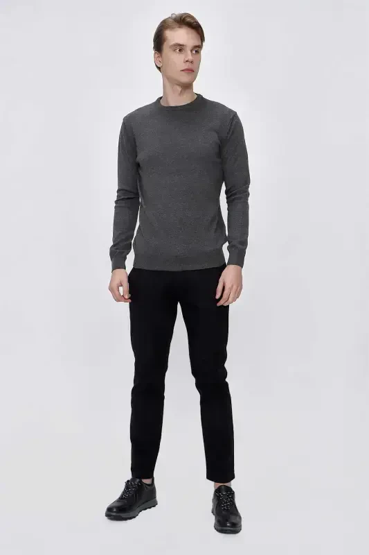 Gray Basic Dynamic Fit Relaxed Fit Crew Neck Knit Sweater - 5