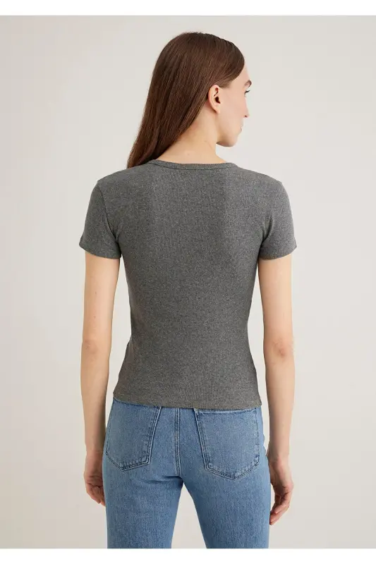 Gray Basic T-Shirt Fitted / Body Fit Cut 1613 - 5