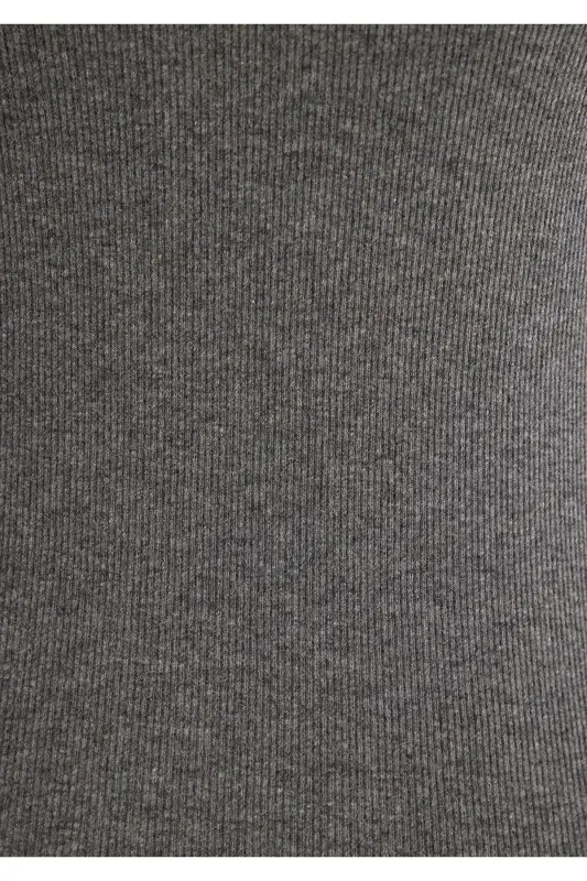 Gray Basic T-Shirt Fitted / Body Fit Cut 1613 - 7