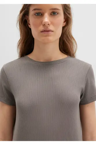 Gray Basic T-Shirt Slim Fit / Narrow Cut 1612904-7009 - 6
