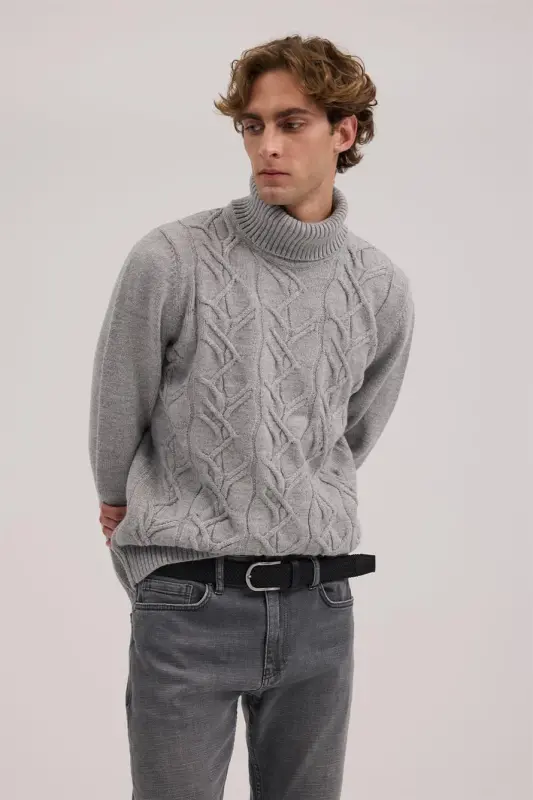 Gray Slim Fit Full Turtleneck Knit Sweater - JAKAMEN