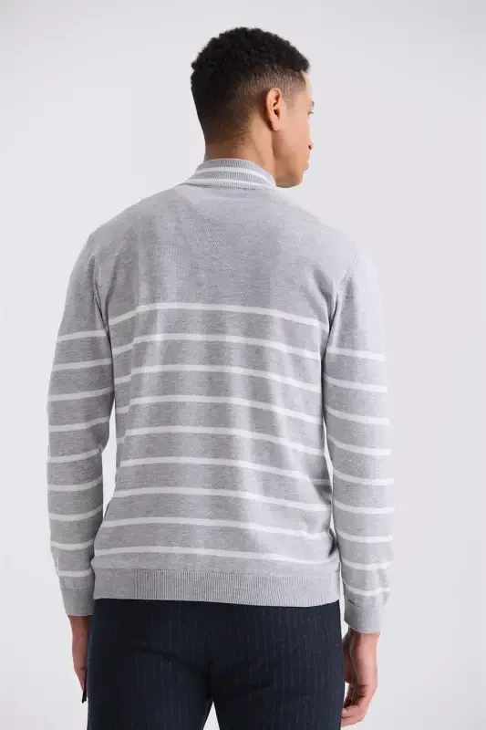 Gray Slim Fit Mock Neck Sweater - 4