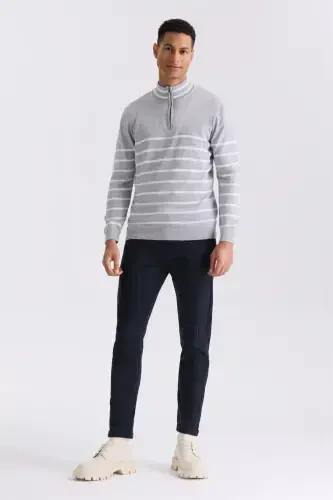 Gray Slim Fit Mock Neck Sweater - Modazone (1)