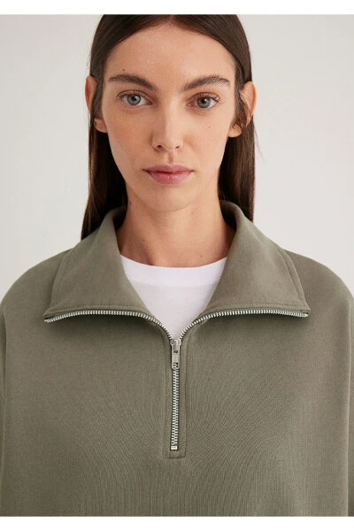 Green basic sweatshirt with half zip - 5