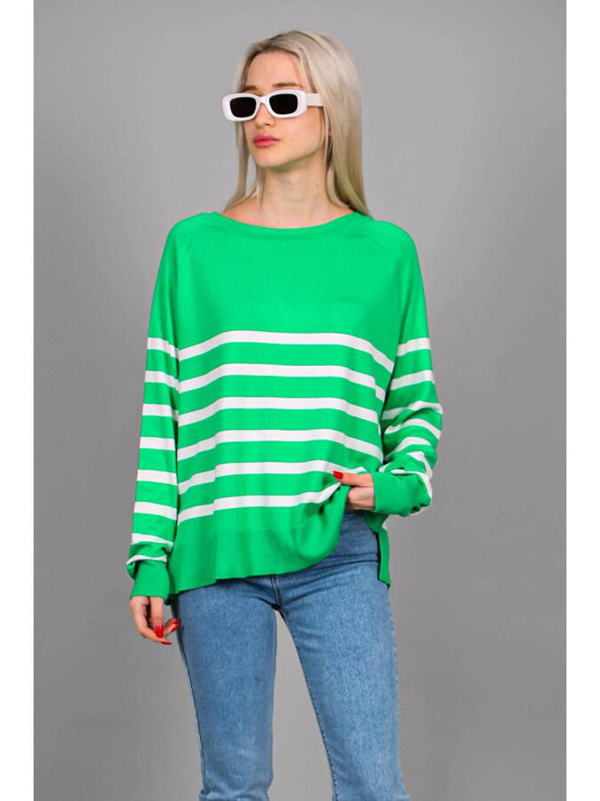 Green Bicycle Neck Striped Knit Women's Sweater - 5