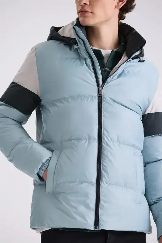 Green Comfort Fit Winter Hooded Jacket - 3