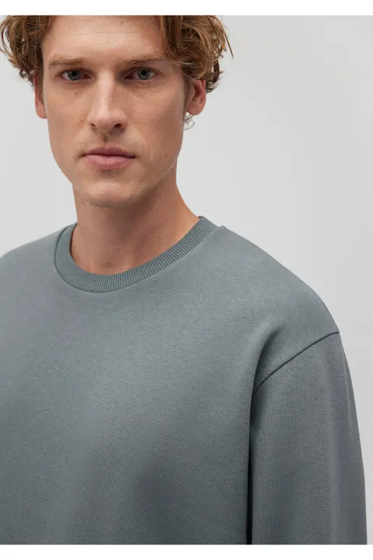 Green crew neck basic sweatshirt - 5