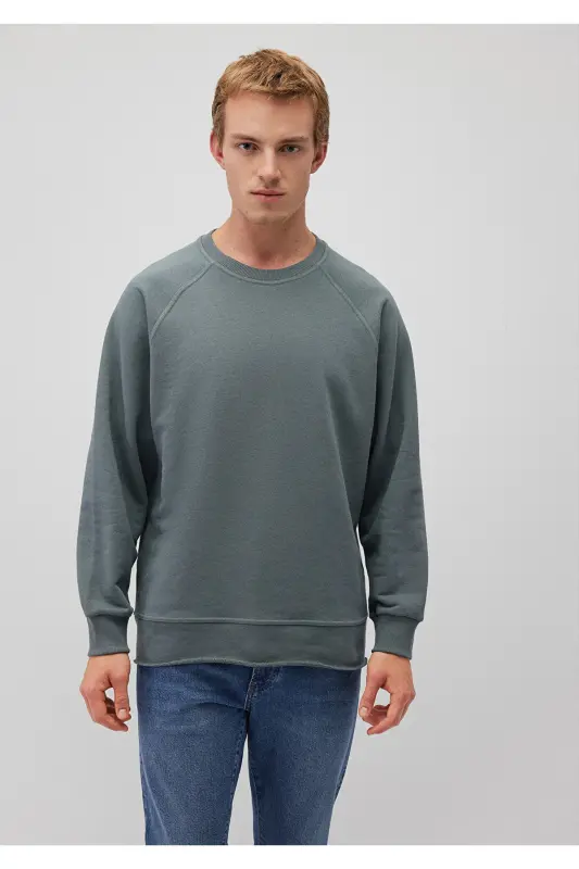 Green crew neck sweatshirt - 3