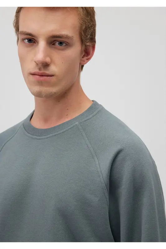 Green crew neck sweatshirt - 5