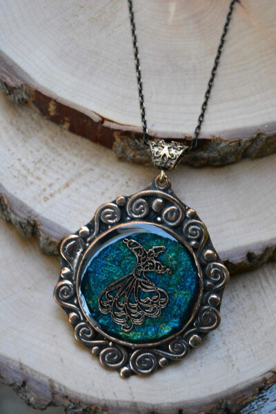 Green Dervish Woman Necklace - 1