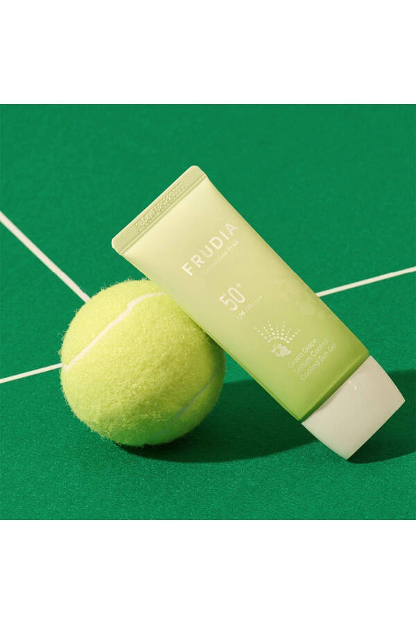 Green Grape Pore Control Sunscreen SPF50 50g - 12