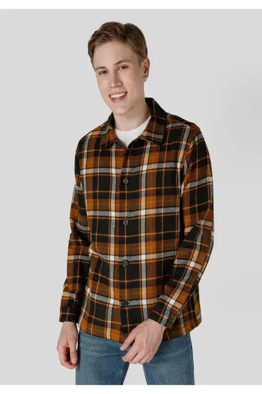 Green men's shirt - 1