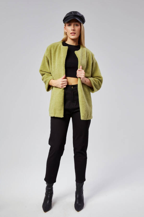 Green plush women's coat - 5