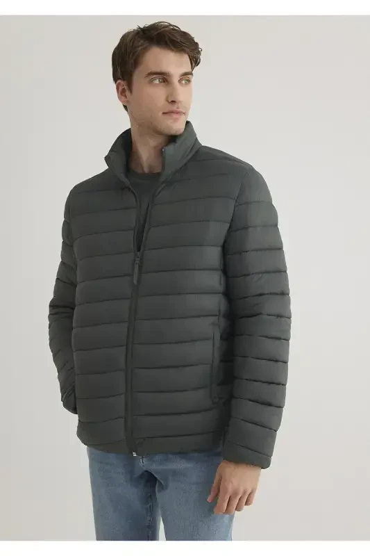 Green puffer jacket with a stand-up collar (0110016-71598) - 2