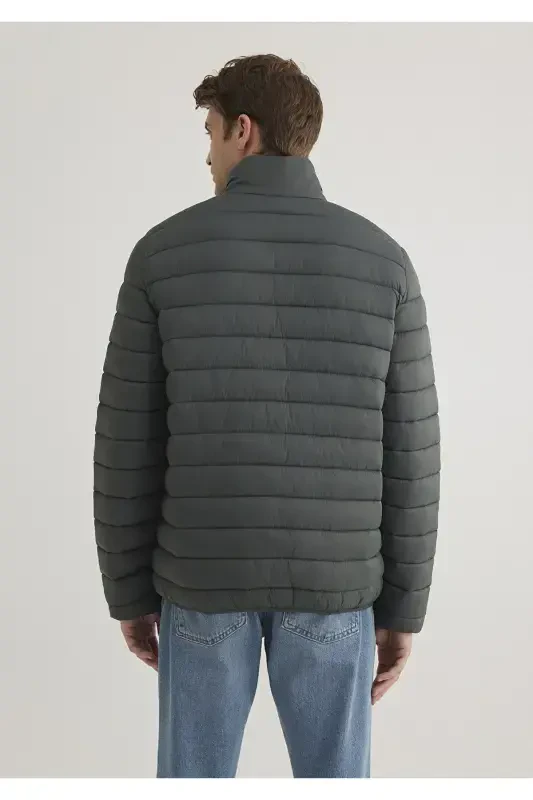 Green puffer jacket with a stand-up collar (0110016-71598) - 4