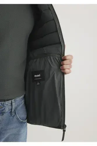 Green puffer jacket with a stand-up collar (0110016-71598) - 6