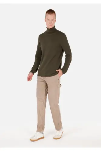 Green, regular fit, turtleneck sweater for men. - 3